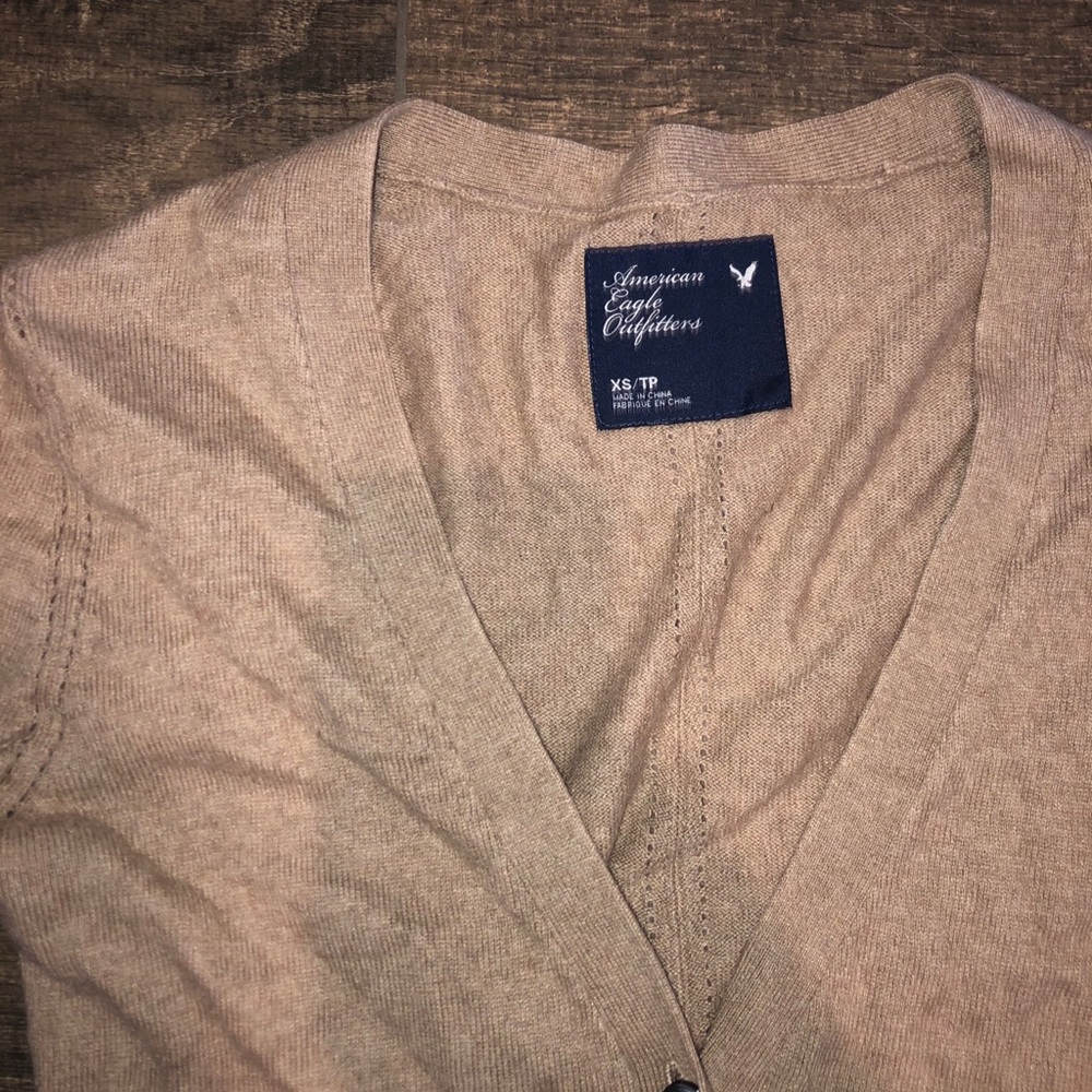American Eagle Crop Button Down Sweater Size Xs - image 3